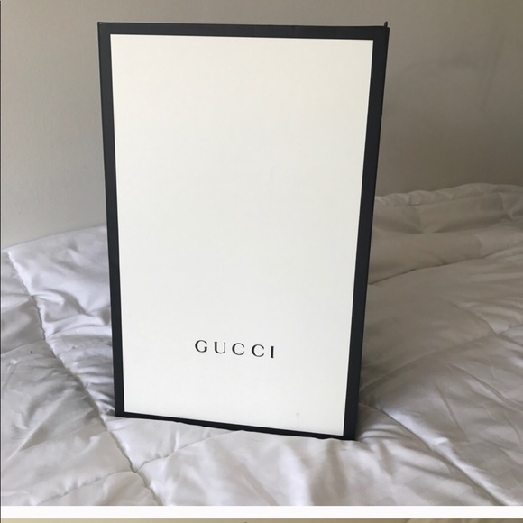 Accessories - RESERVED